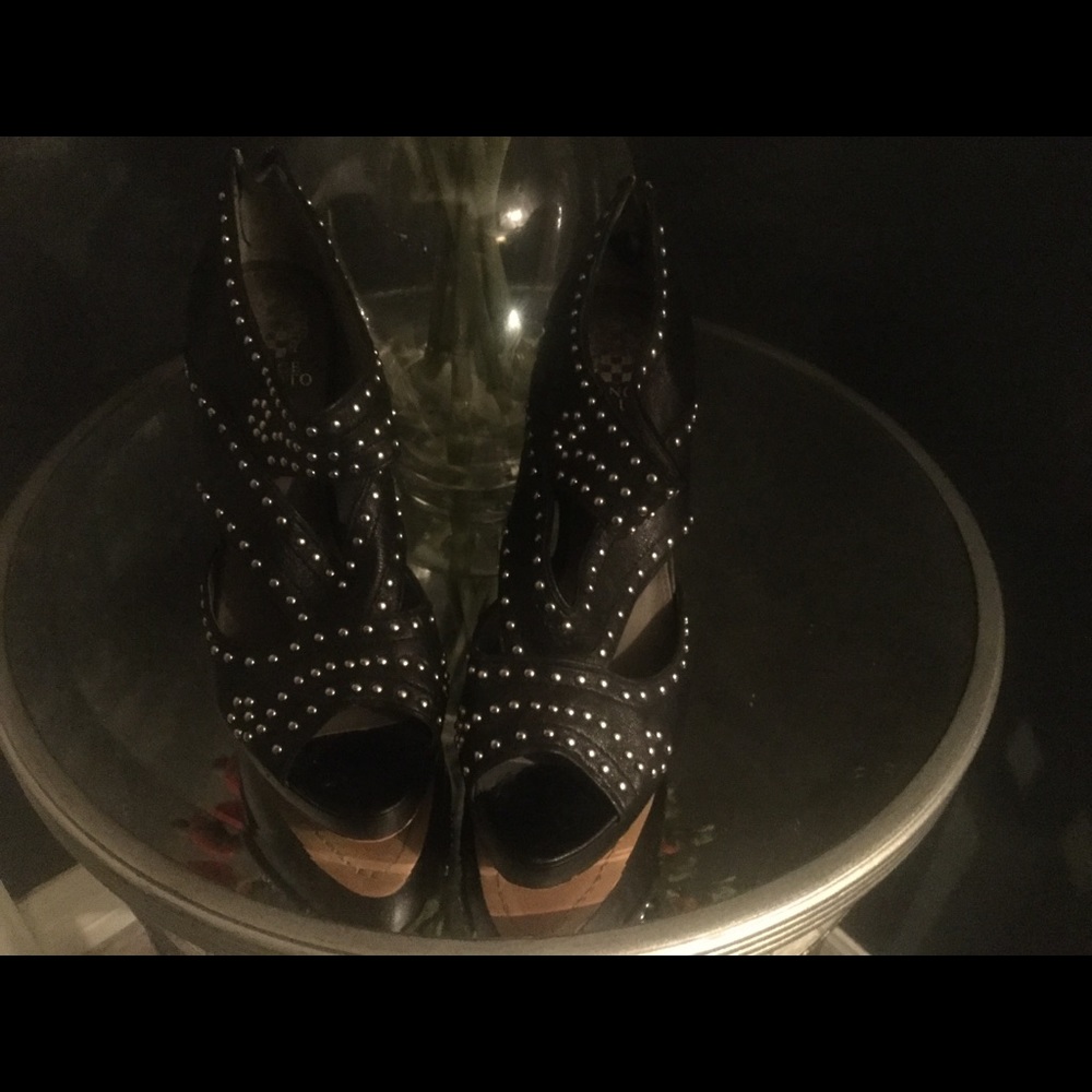 Vince Camuto booties